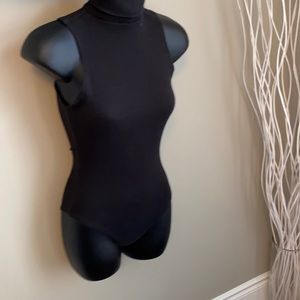 Black ribbed body suit size small